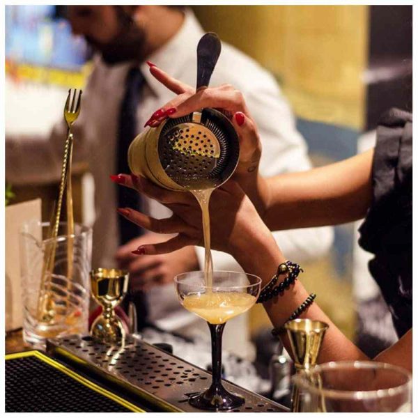 Tapete de Bar em Aço Inoxidável 60x10,5cm - Resistente, Durável e Elegante para sua Casa ou Negócio. Compre Agora!